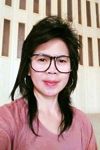 Febe Akim (Lim Kim Djin)